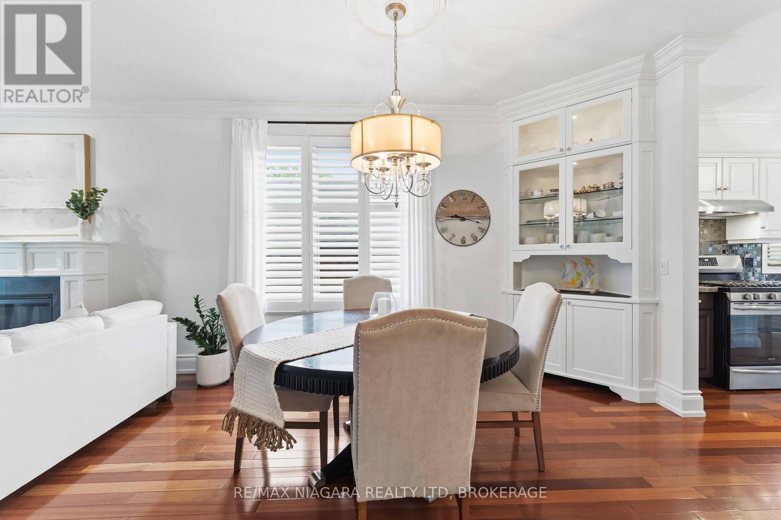 5 GRAHAM AVENUE - 11