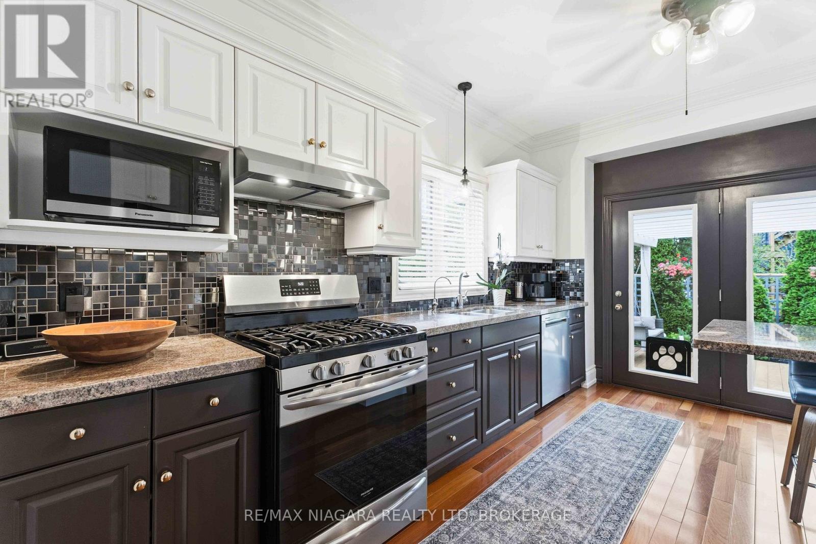 5 GRAHAM AVENUE - 14