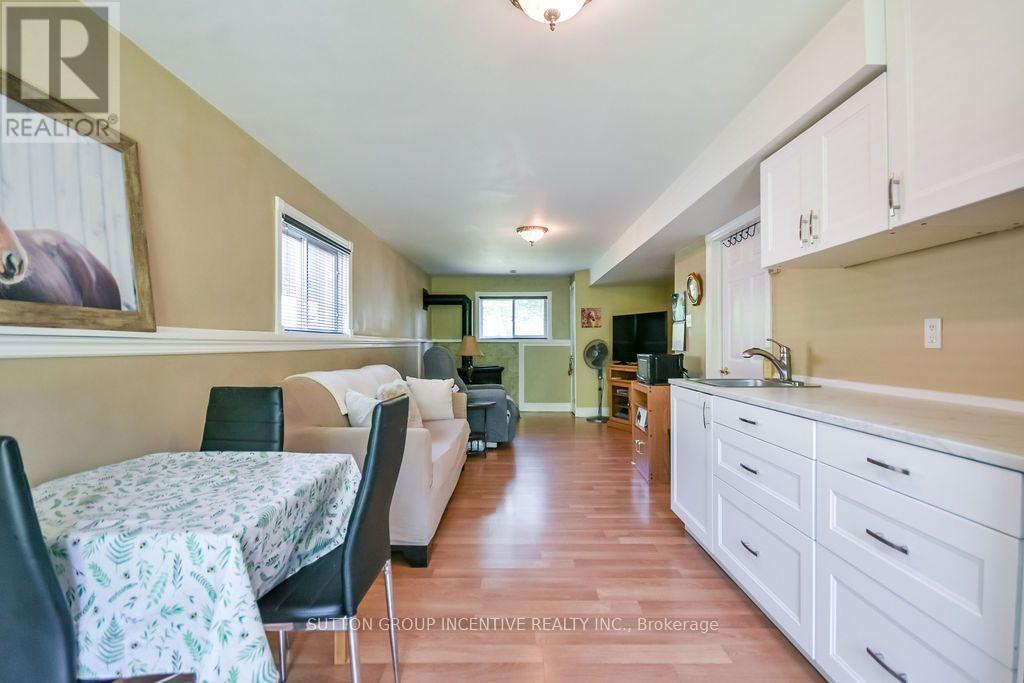 10 PALLING LANE - Image 42