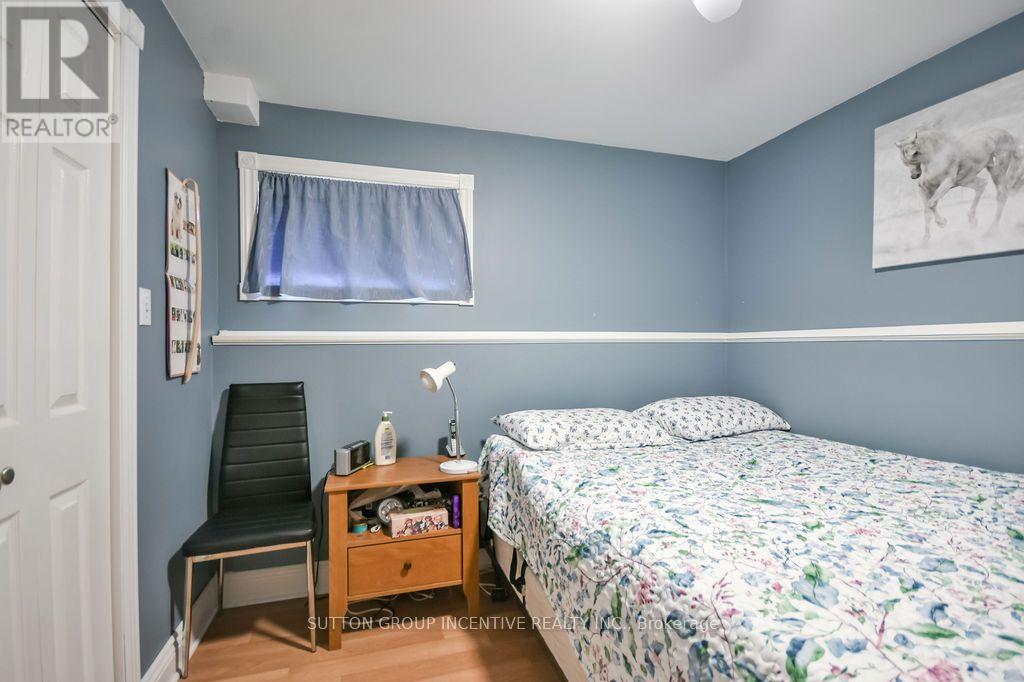 10 PALLING LANE - Image 46