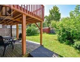 Bedroom 3 - 10 Palling Lane, Barrie, ON L4M6H4 Photo 6