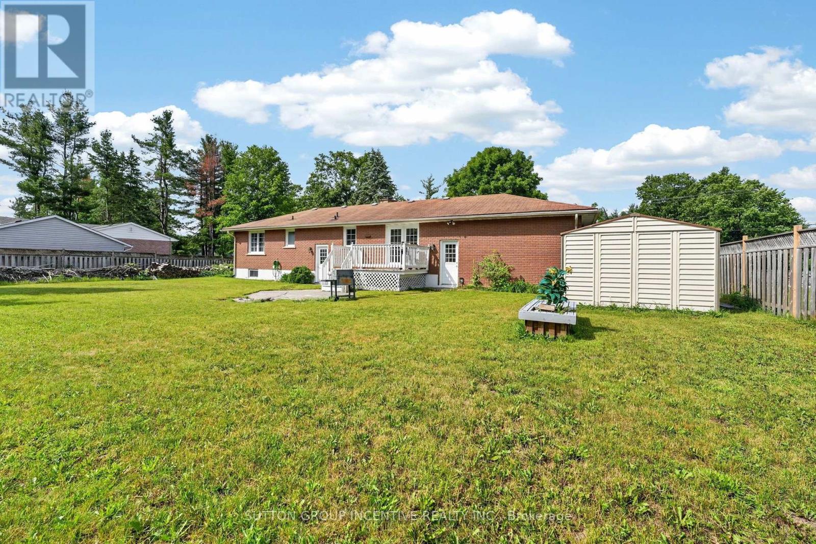 1209 ST VINCENT STREET N - 12