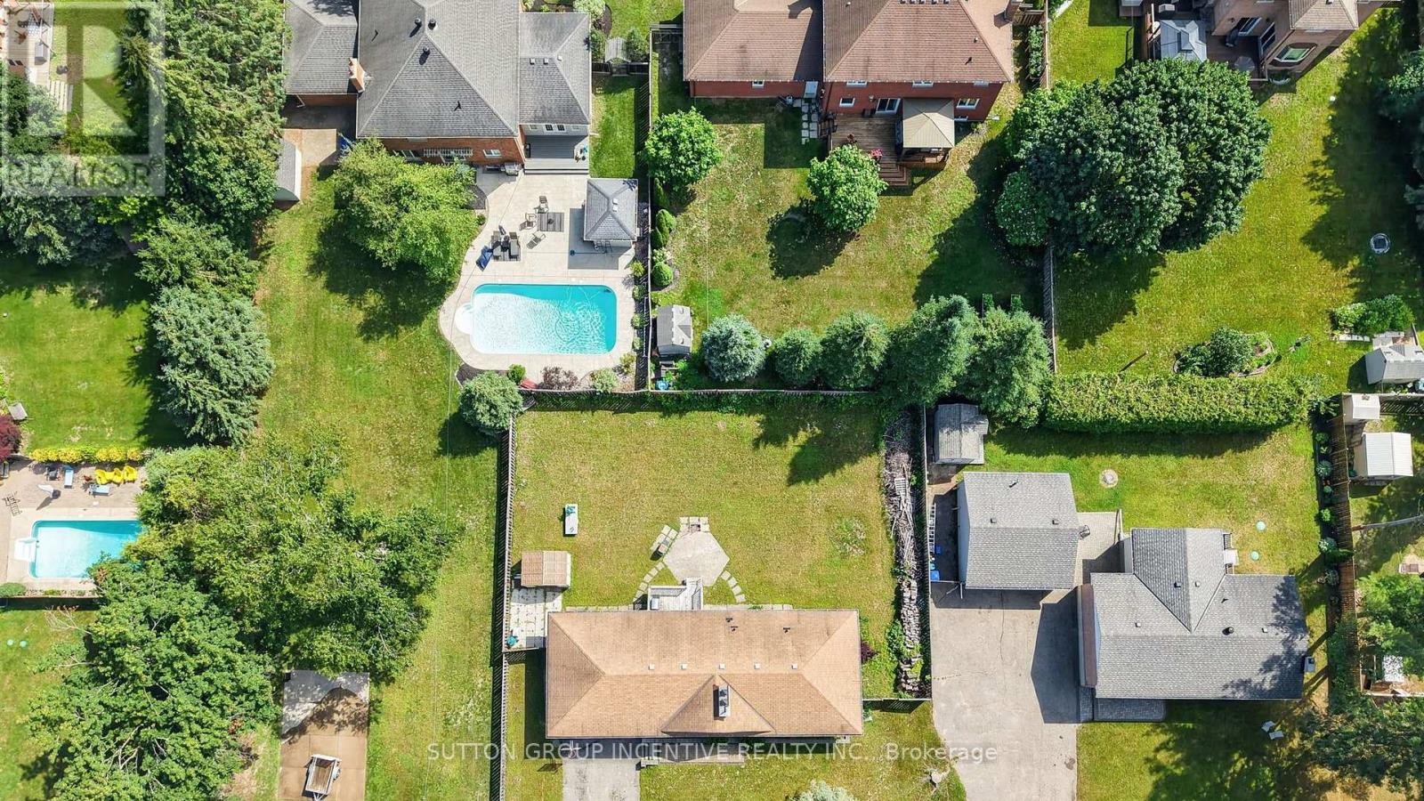 1209 ST VINCENT STREET N - 34