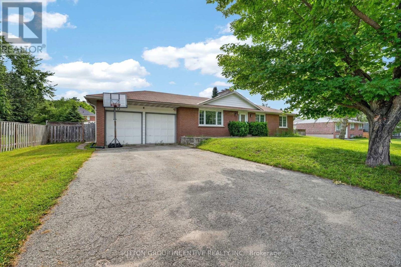 1209 ST VINCENT STREET N - 5