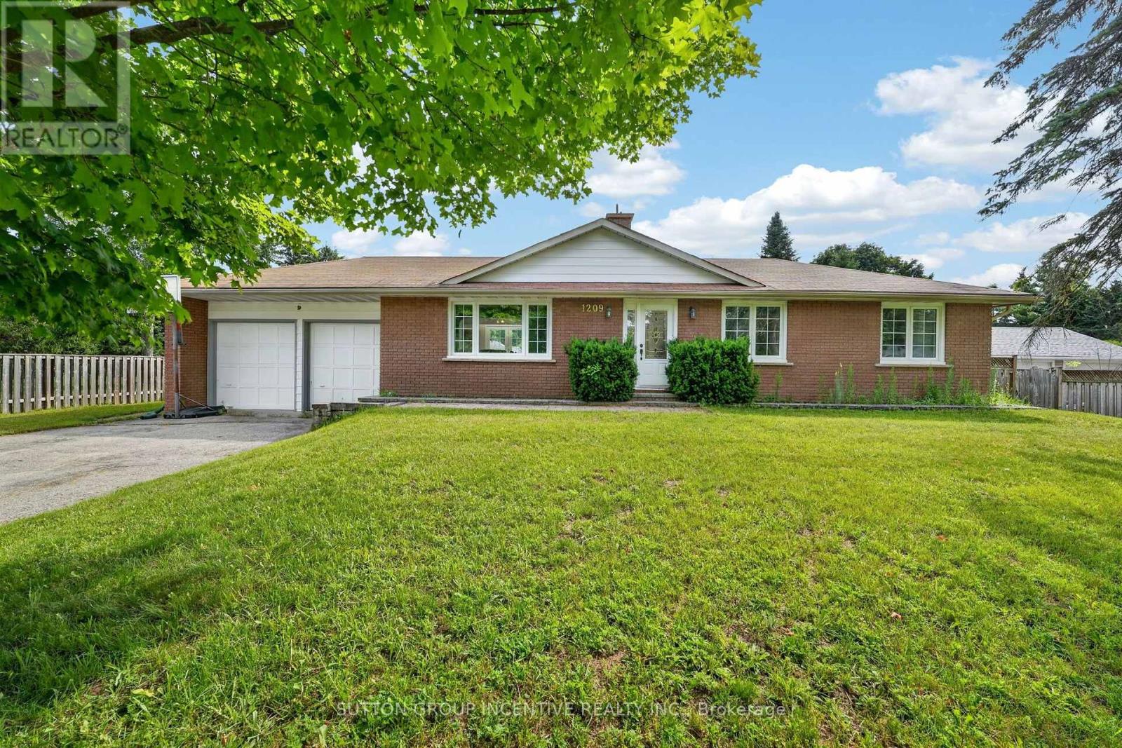 1209 ST VINCENT STREET N - 6