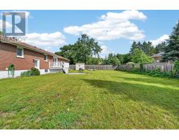 Kitchen - 1209 St Vincent Street N, Springwater, ON L9X0R2 Photo 9