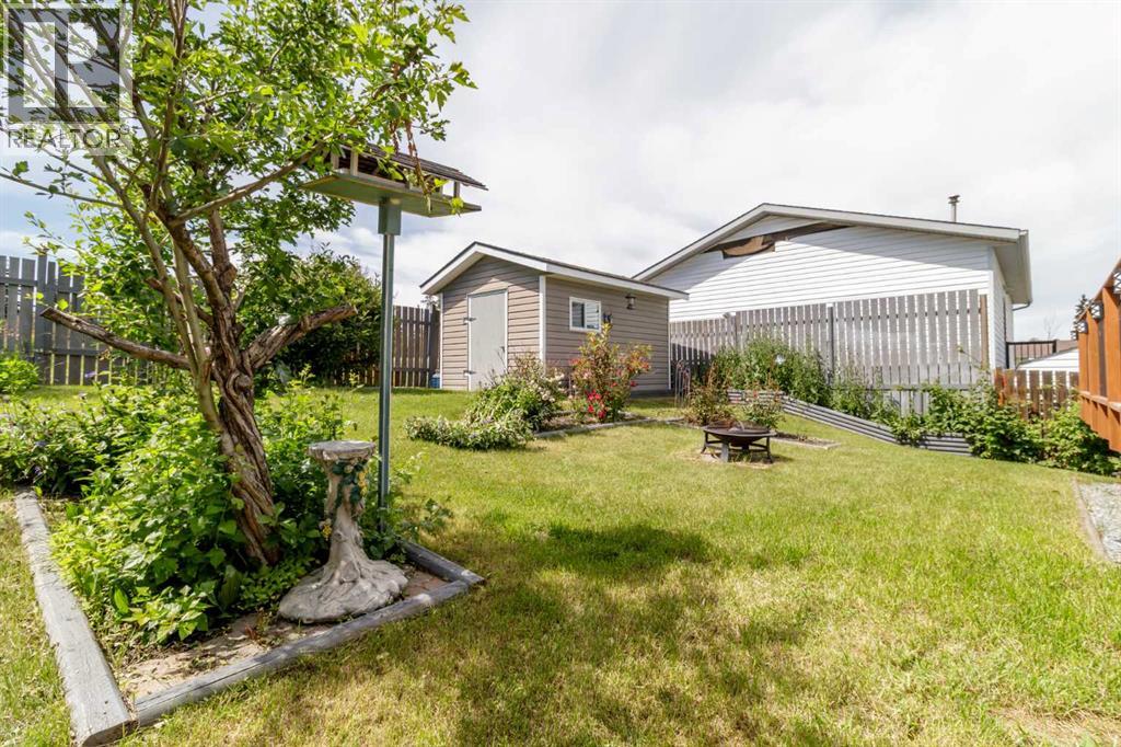3 Pickering Close - 27