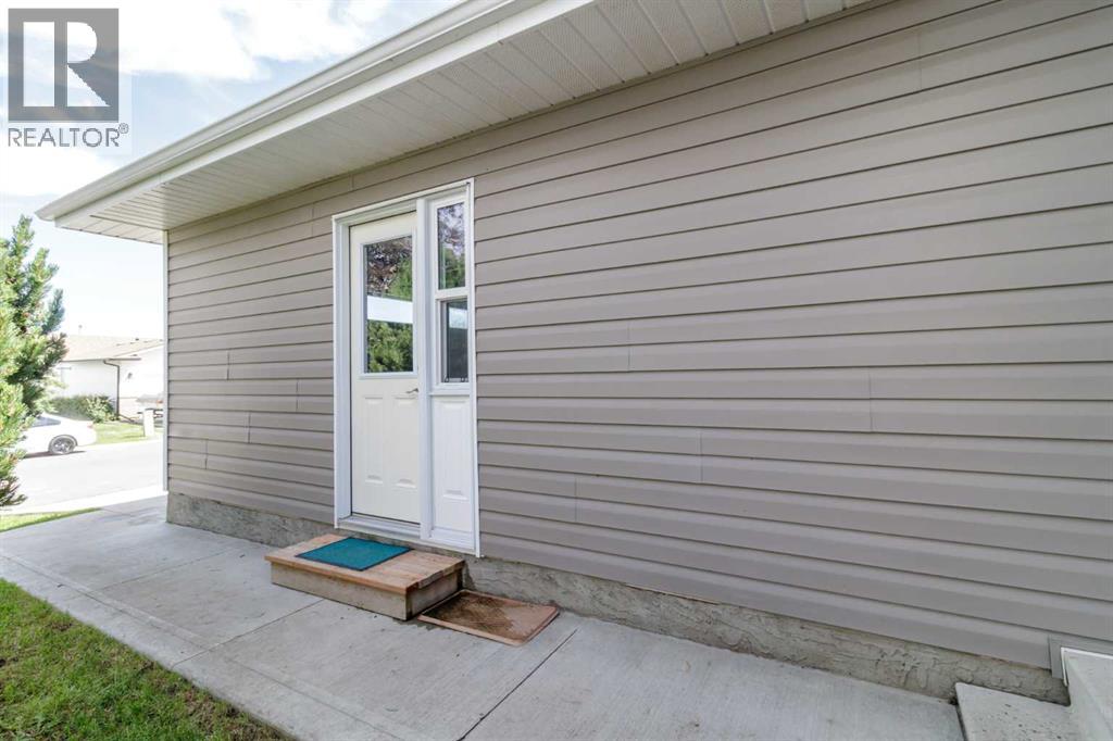 3 Pickering Close - 29