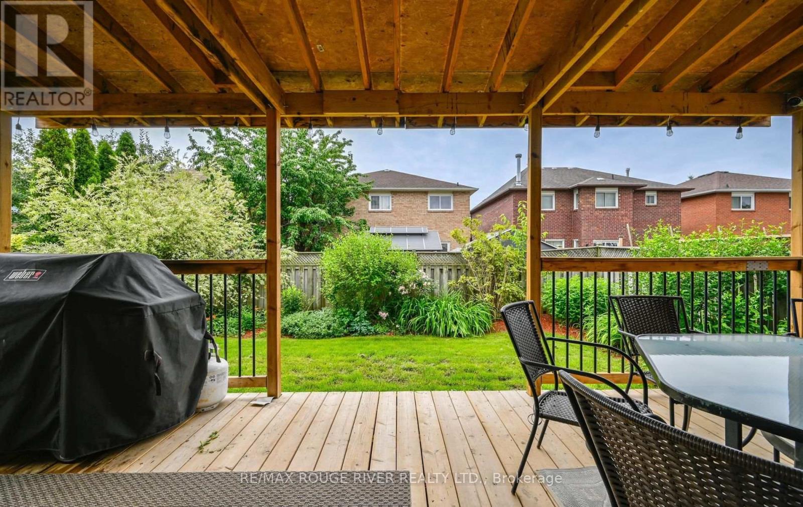 64 KEEBLE CRESCENT - 38