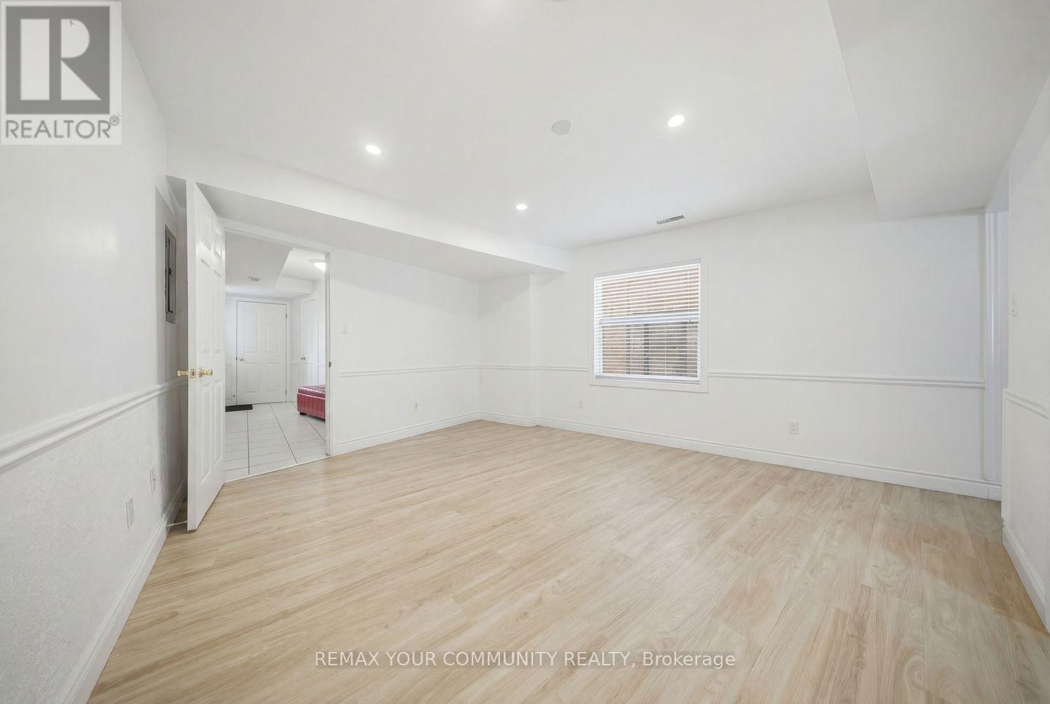 1500 PADDINGTON COURT - 33