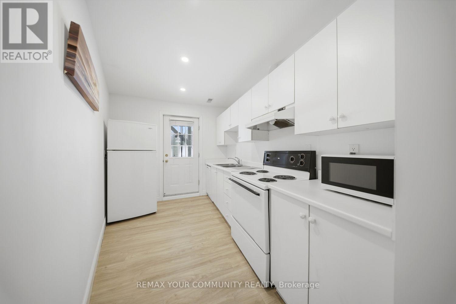 1500 PADDINGTON COURT - 36