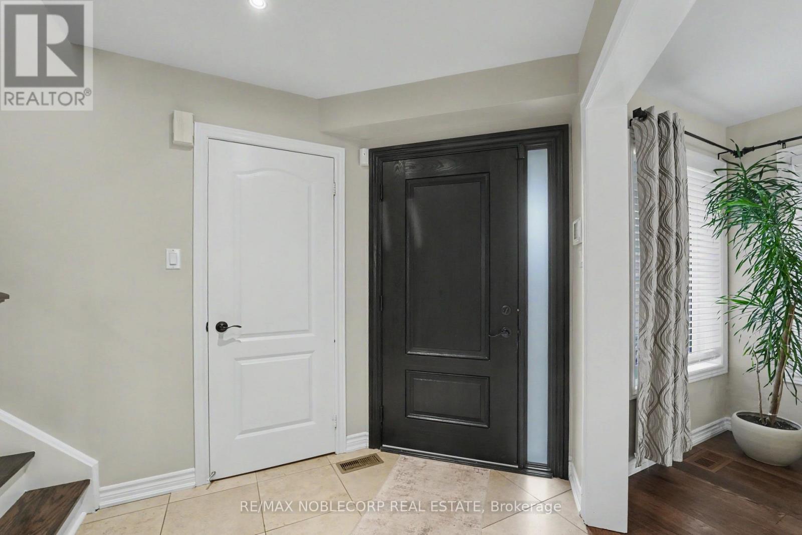 12 WATERBURY STREET - 11
