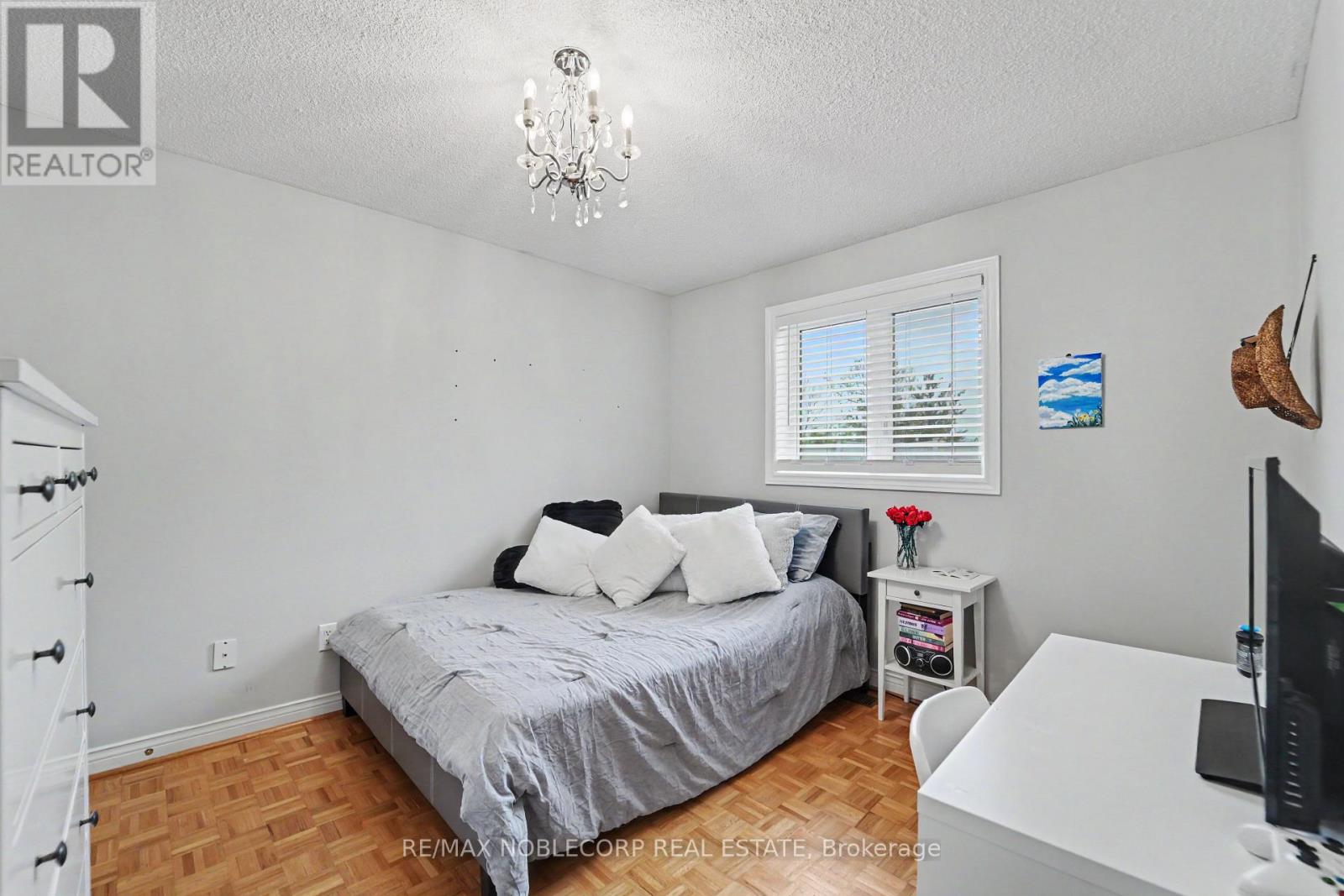 12 WATERBURY STREET - 26