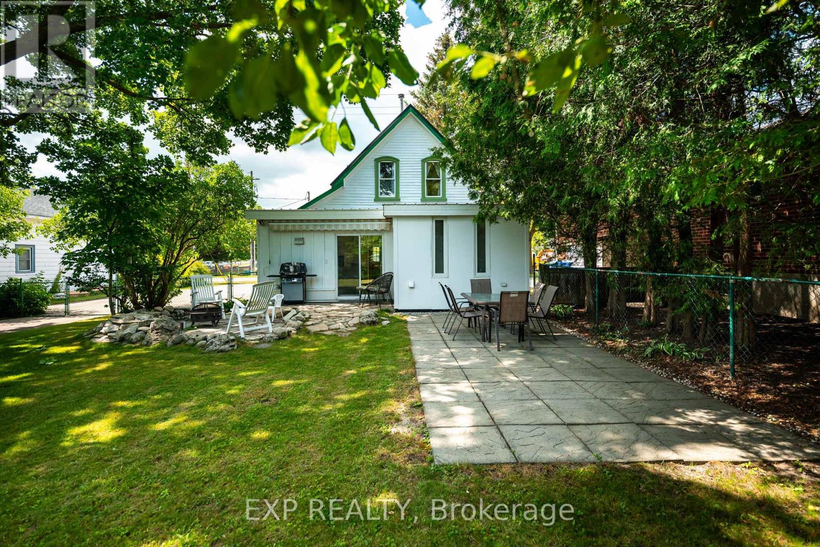 39 TOWNLINE - Image 47