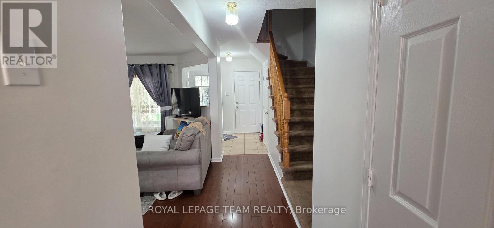 175 MOUNTSHANNON DRIVE - 11