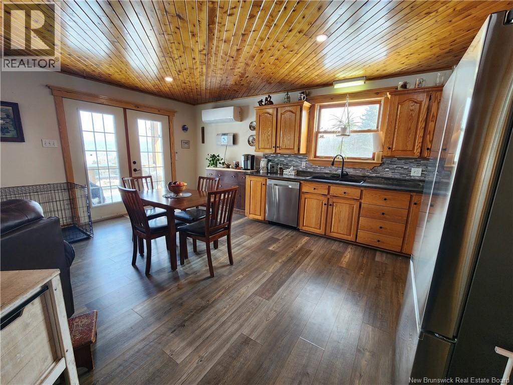25 Curry Brook Lodge Lane - 12
