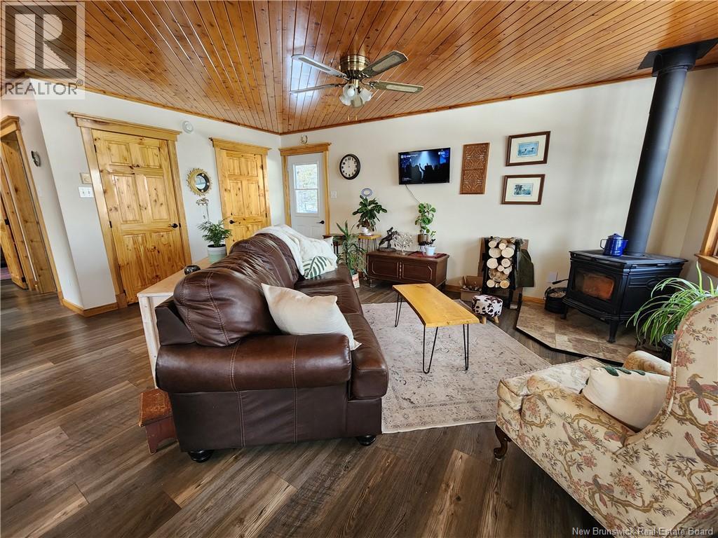 25 Curry Brook Lodge Lane - 8
