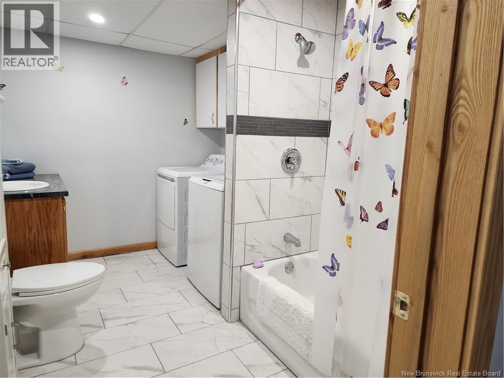 25 Curry Brook Lodge Lane - 35
