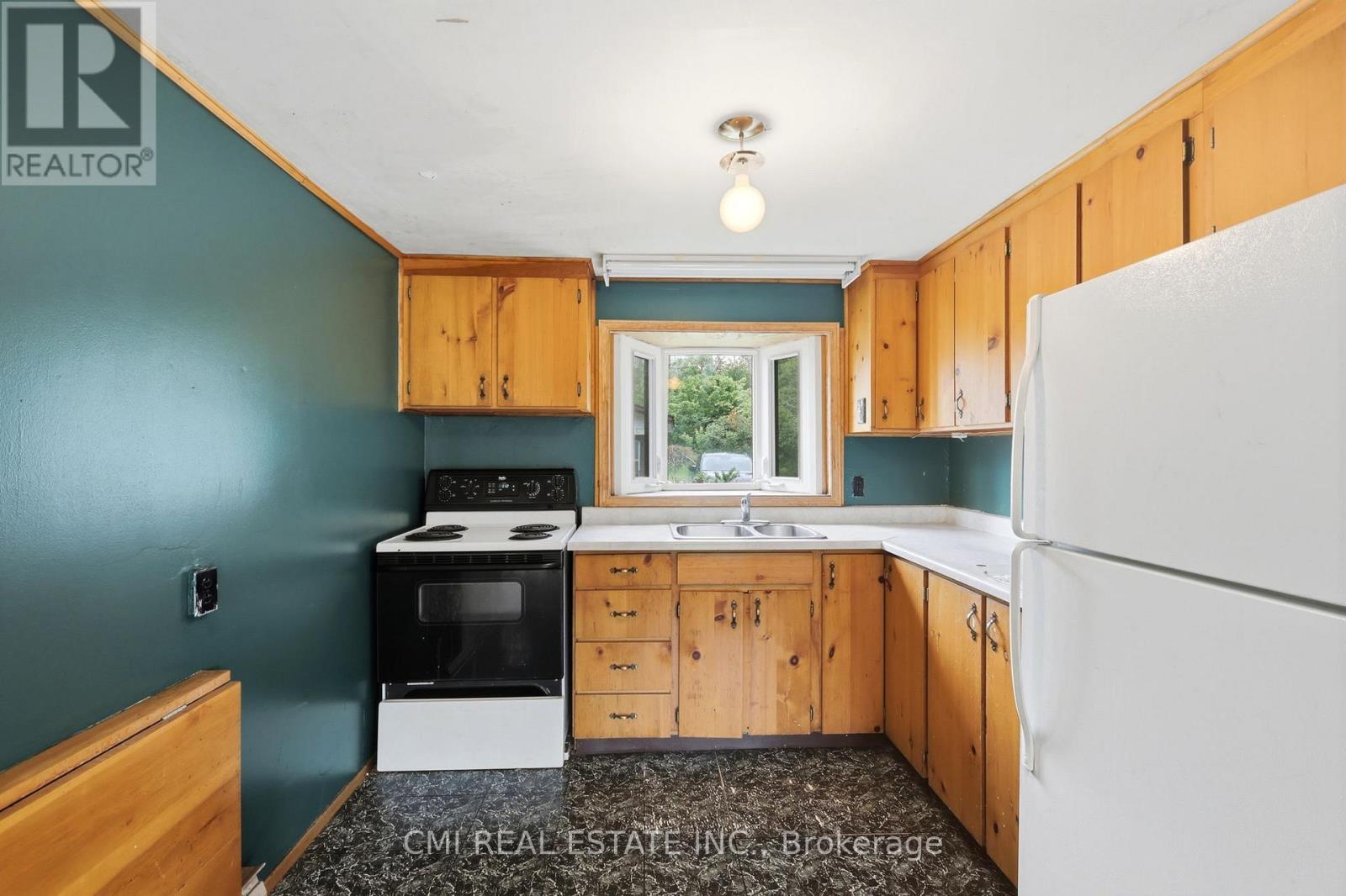 222 CENTENNIAL LANE - 15