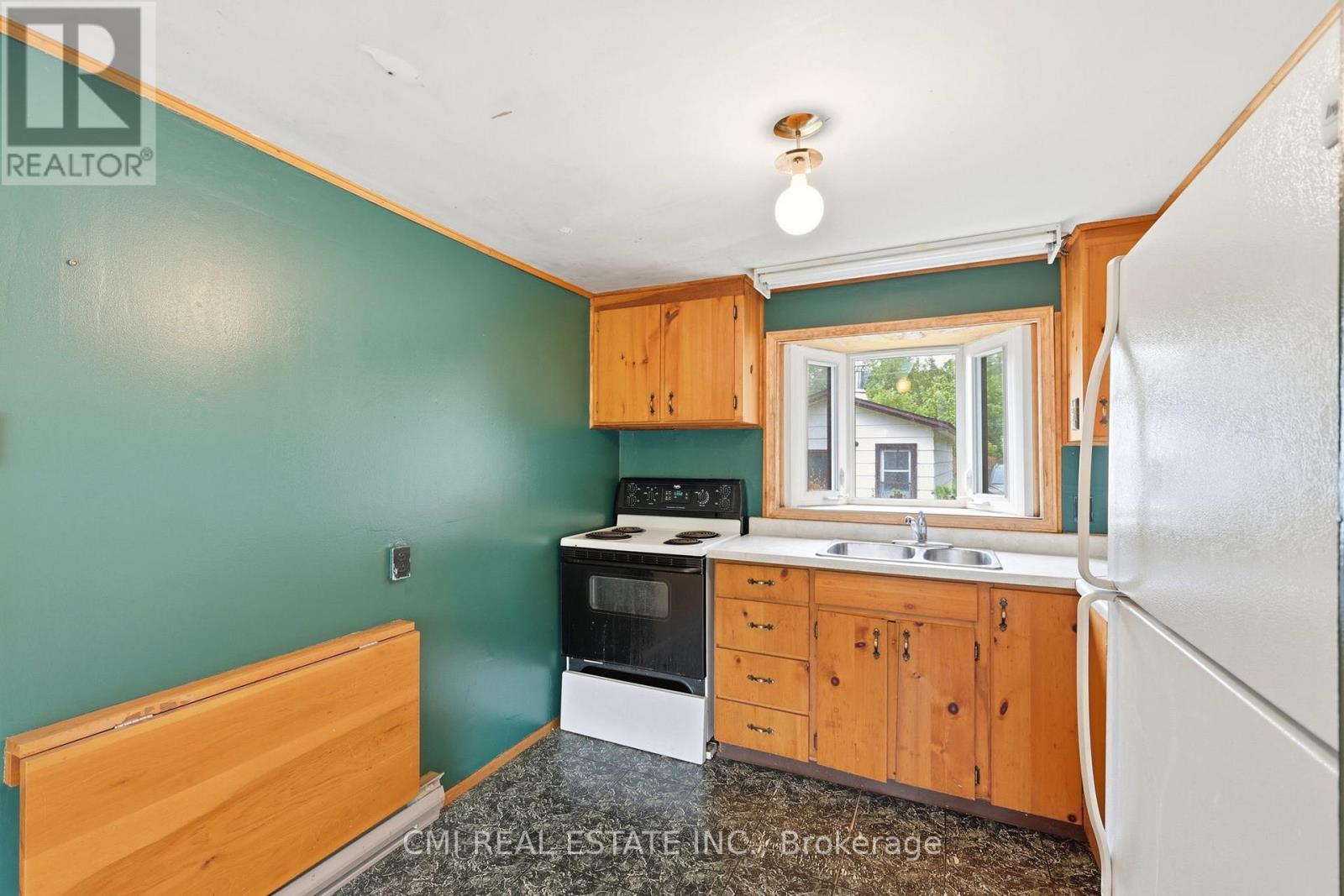 222 CENTENNIAL LANE - 16