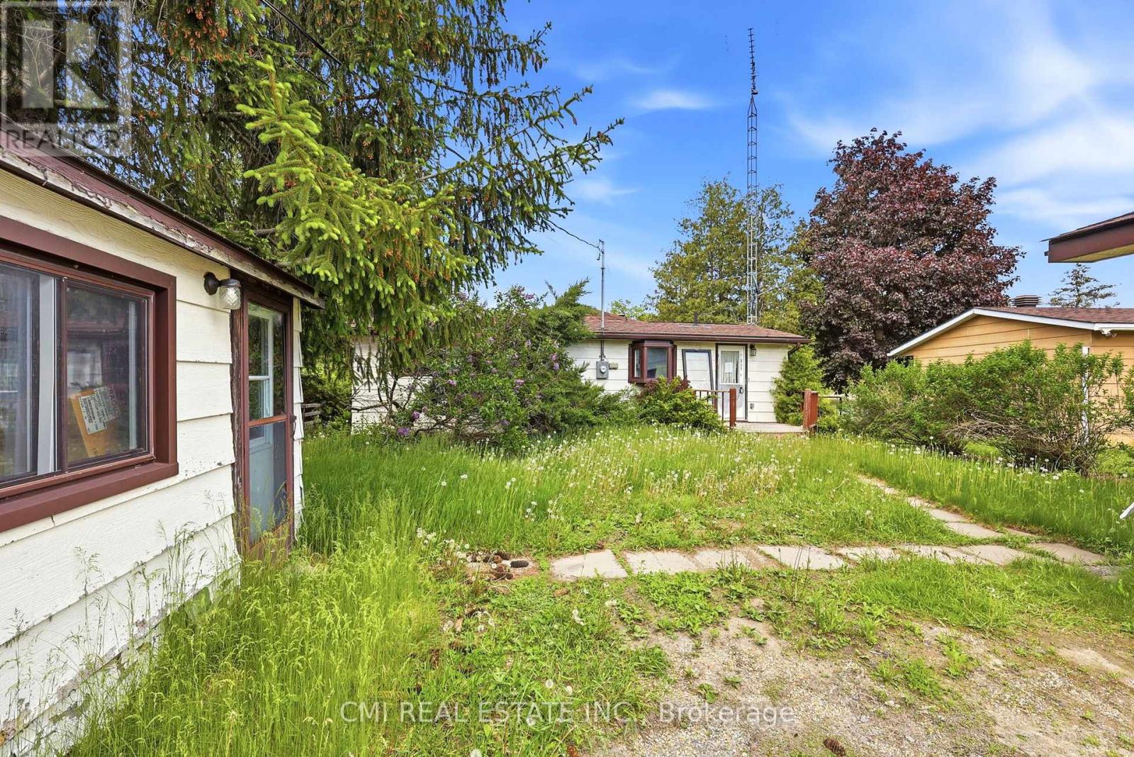 222 CENTENNIAL LANE - 4