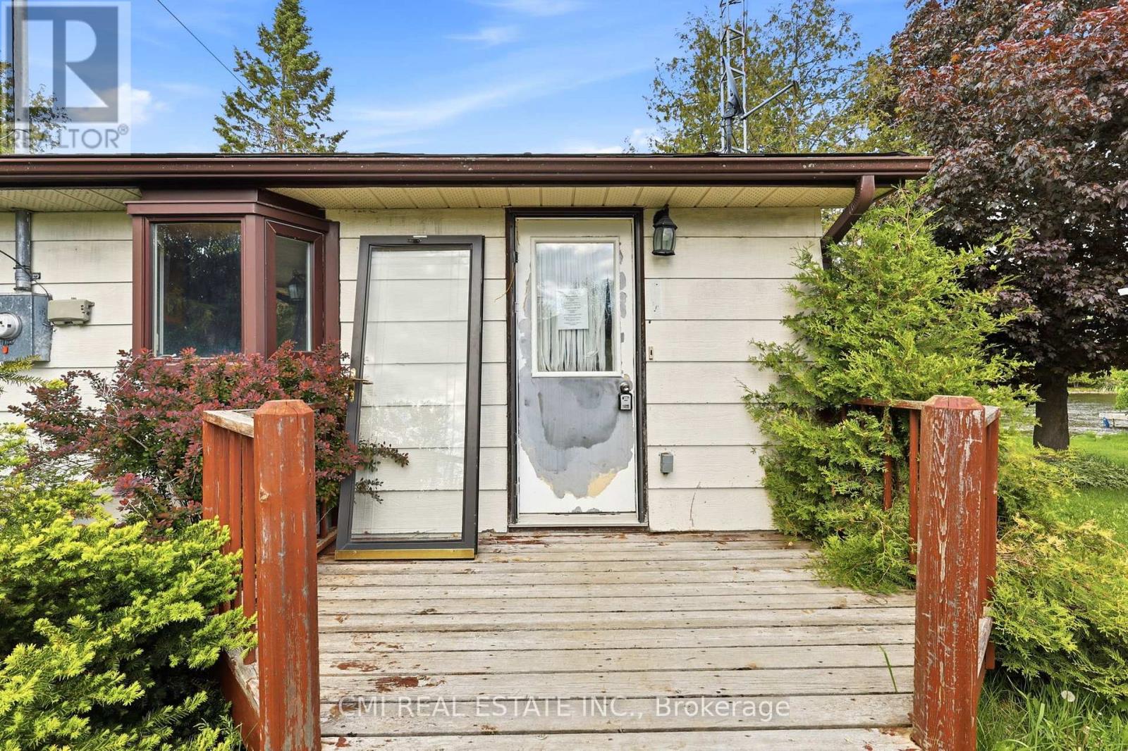222 CENTENNIAL LANE - 5