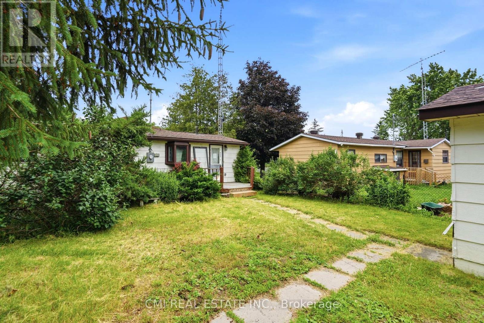 222 CENTENNIAL LANE - 8