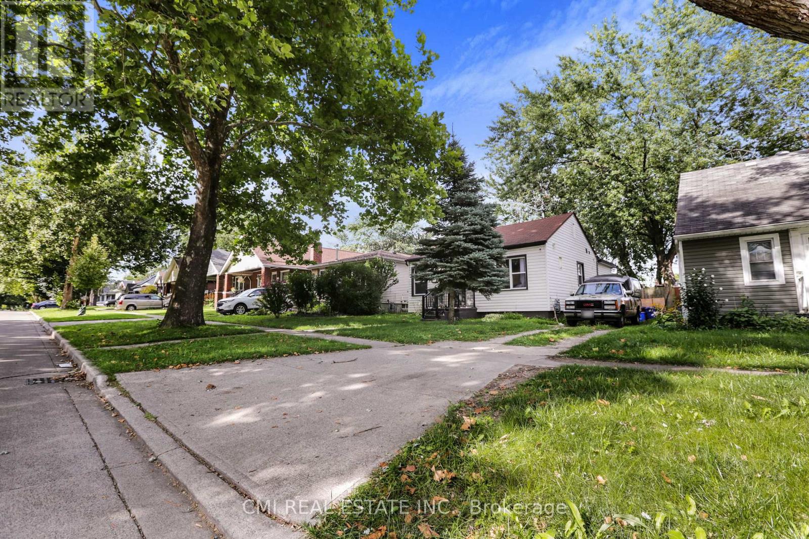 1226 WIGLE AVENUE - 2
