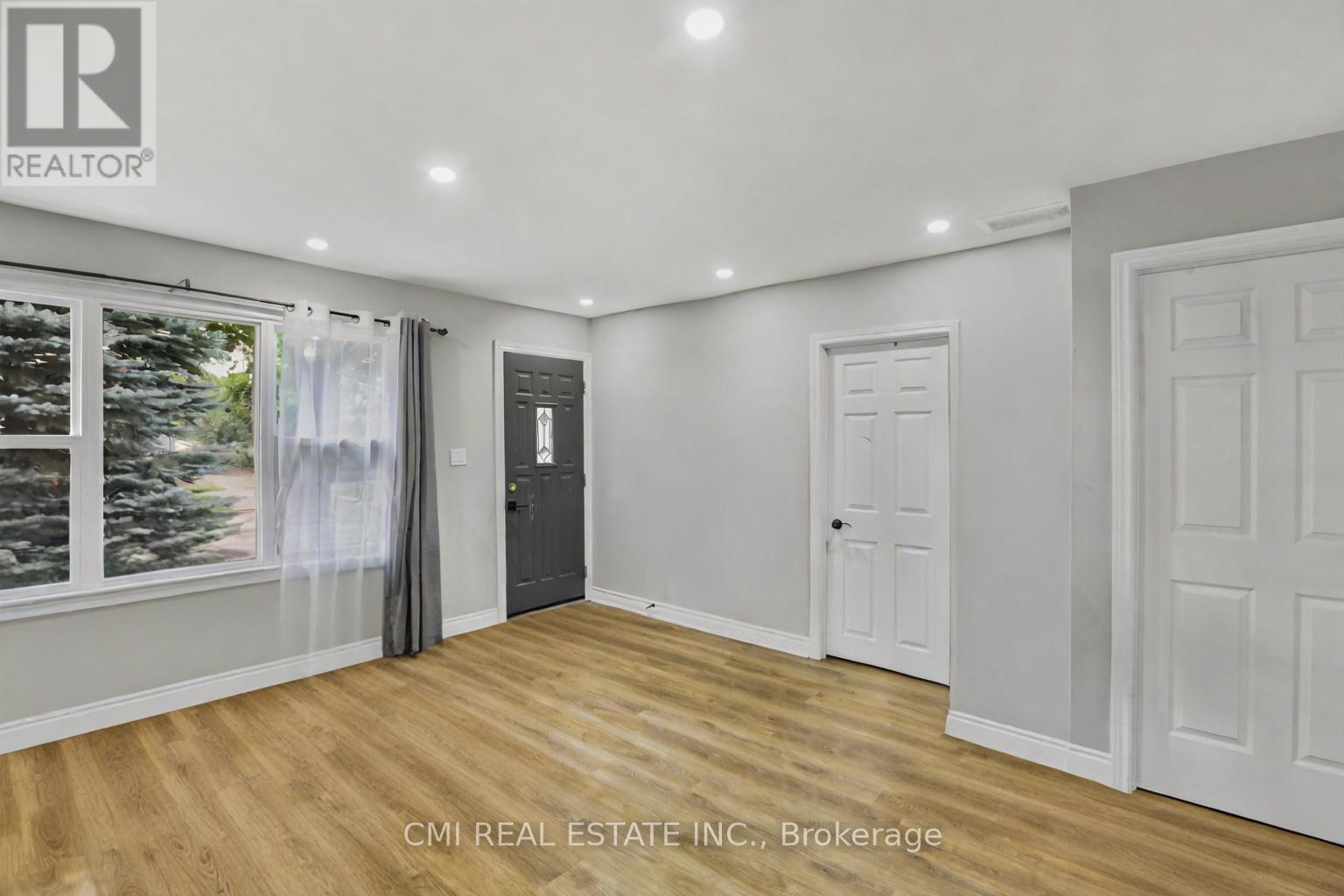 1226 WIGLE AVENUE - 23