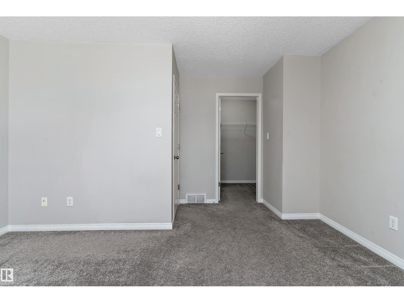 #56 130 HYNDMAN CR NW - 17