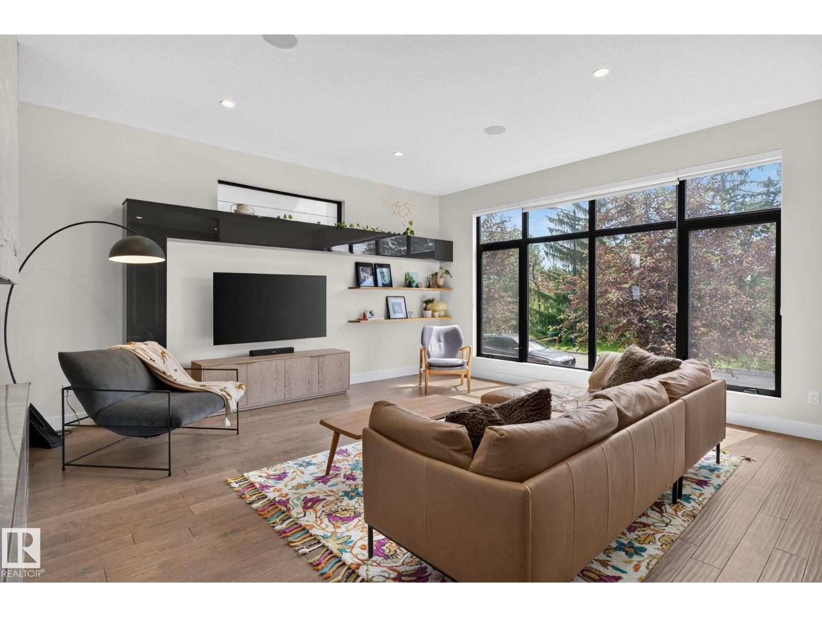 143B LAURIER DR NW - 7