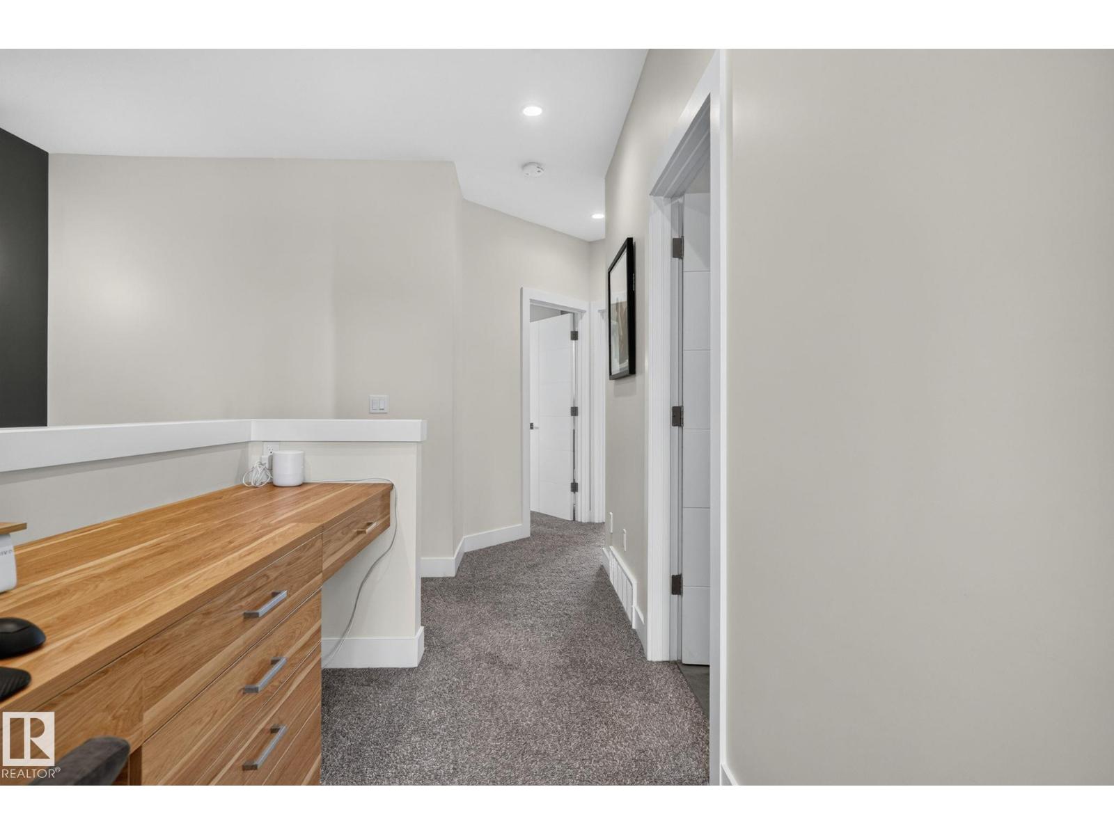 143B LAURIER DR NW - 27