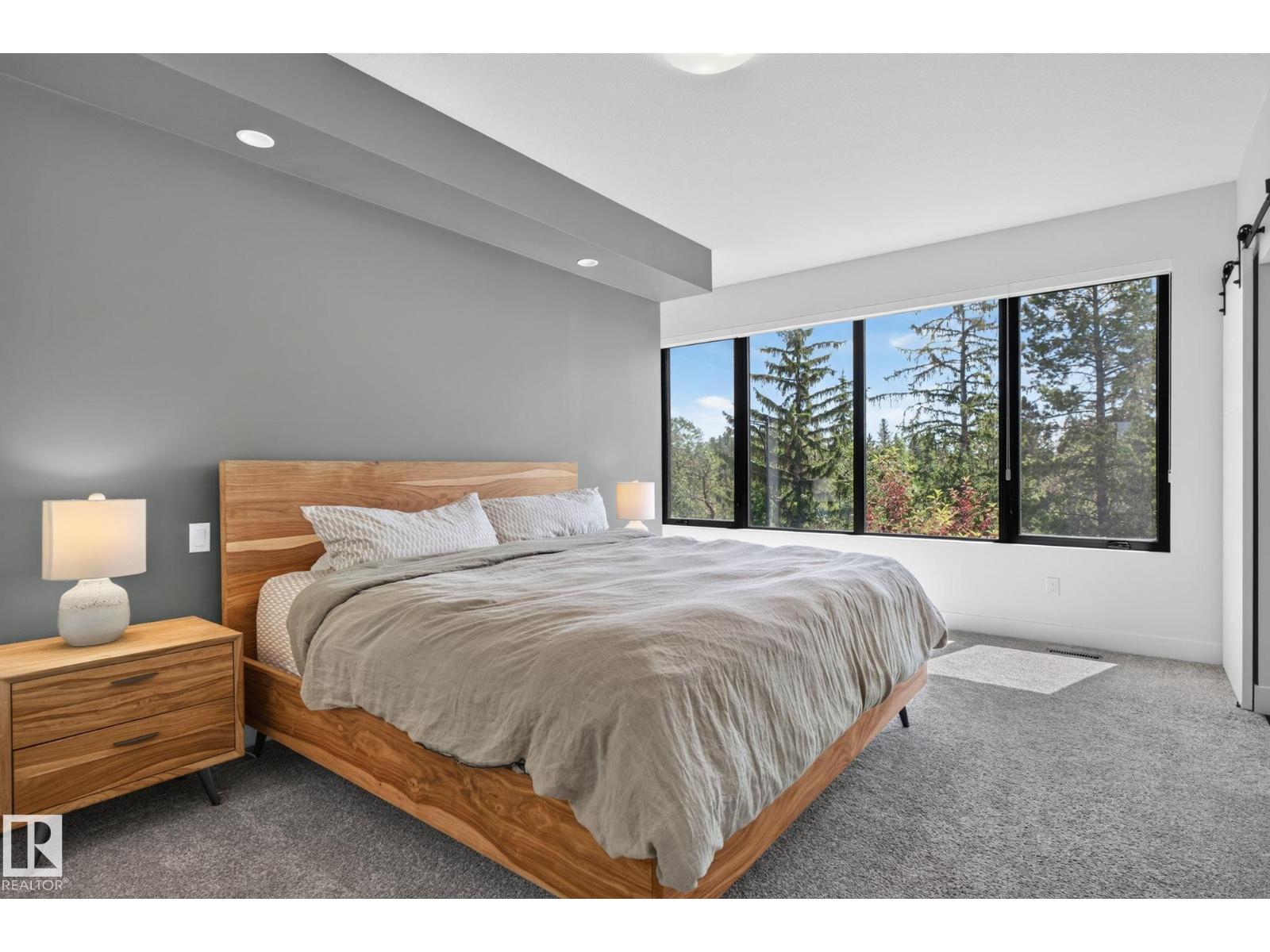 143B LAURIER DR NW - 22