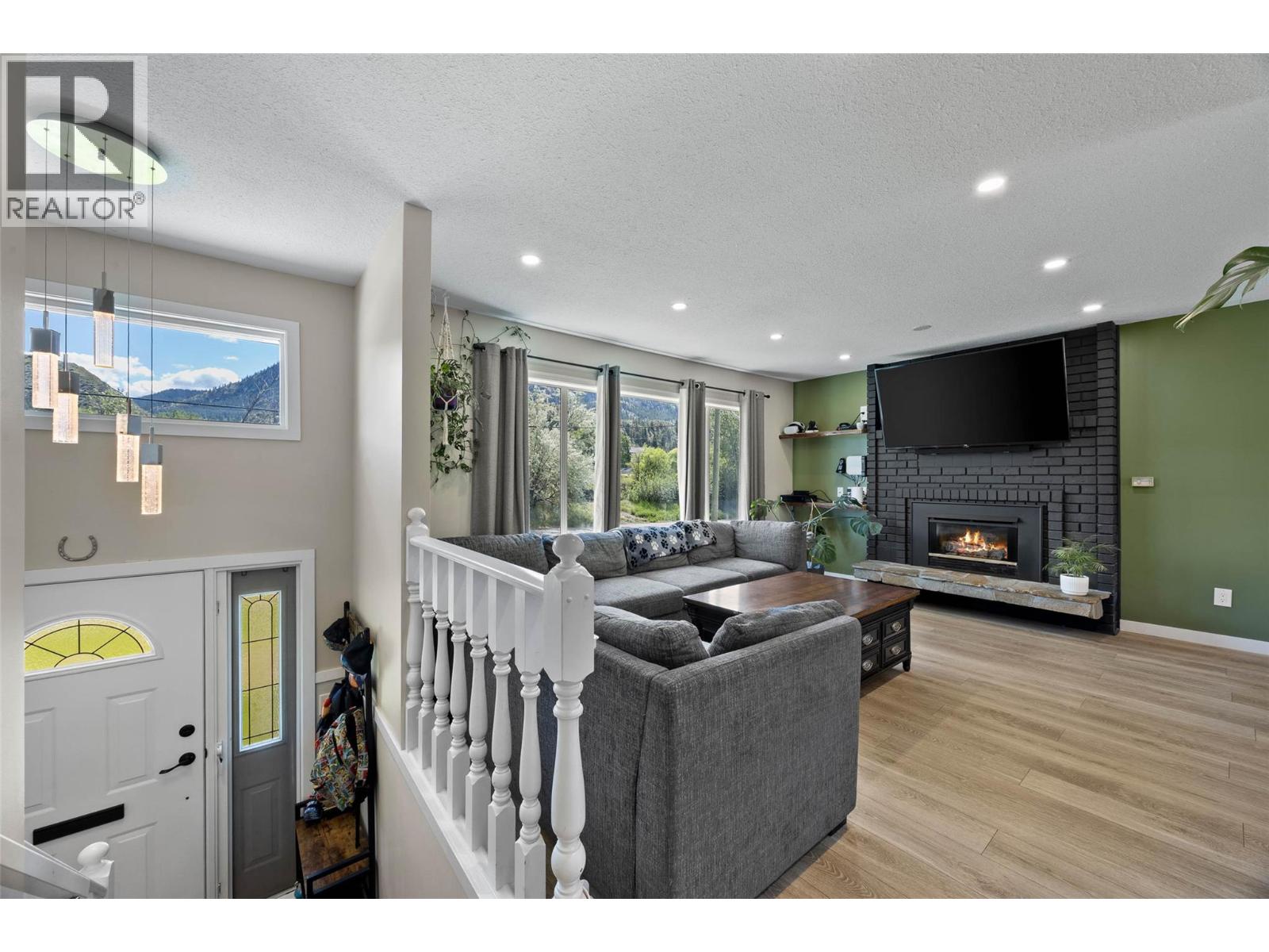 5376 Kipp Road - 4