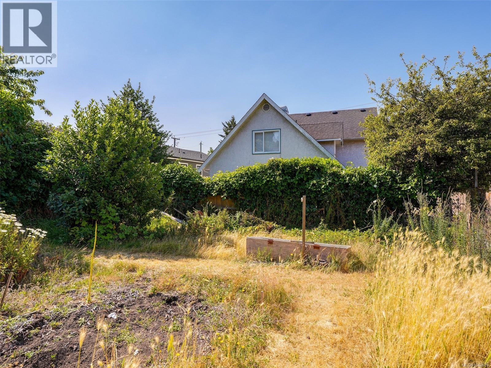 1230 Richardson St - 22