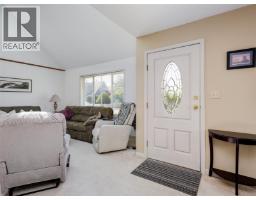 1230 Richardson St, Victoria, BC V8V3E1 Photo 17