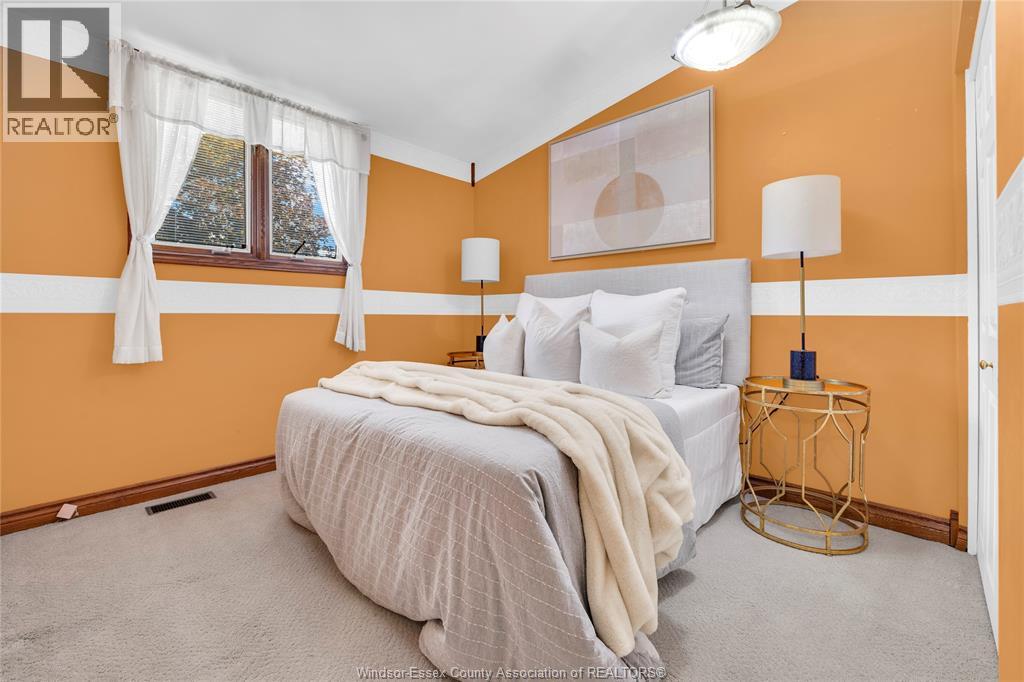 2849 BYNG ROAD - 19