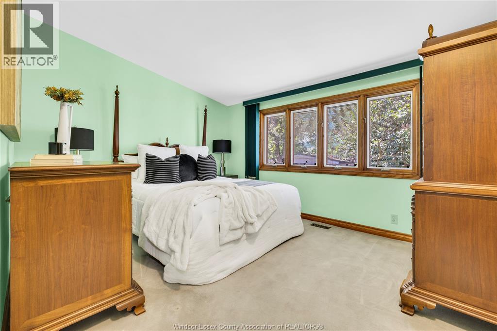2849 BYNG ROAD - 21