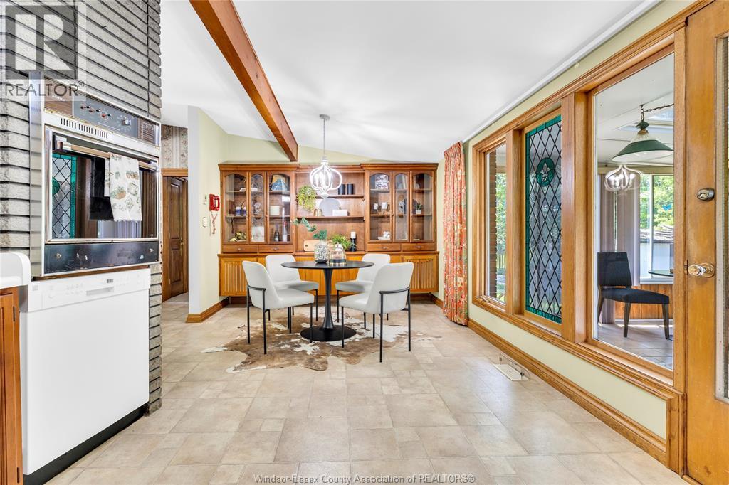 2849 BYNG ROAD - 7