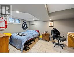 568 Askin, Windsor, ON N9B2X4 Photo 14