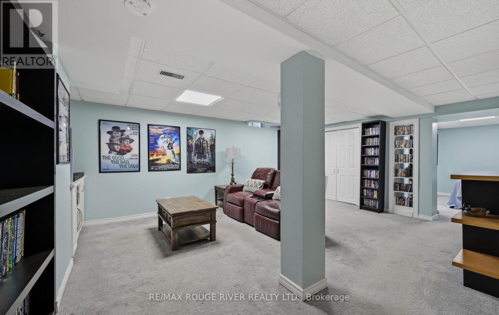 64 KEEBLE CRESCENT - 32