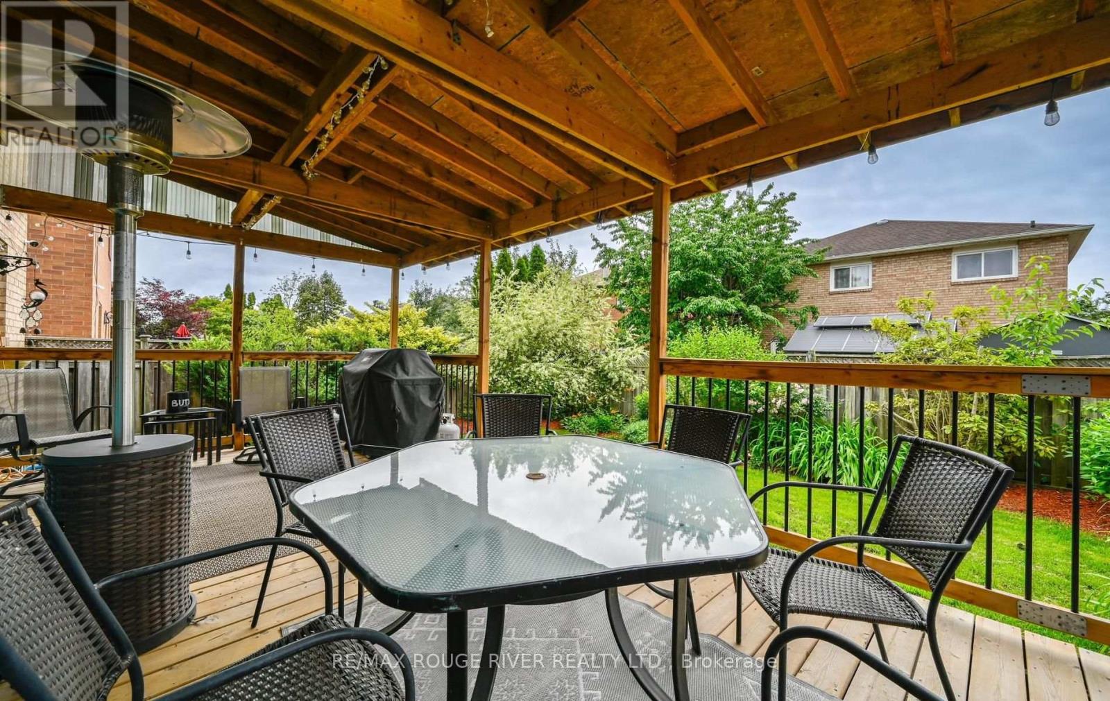 64 KEEBLE CRESCENT - 39