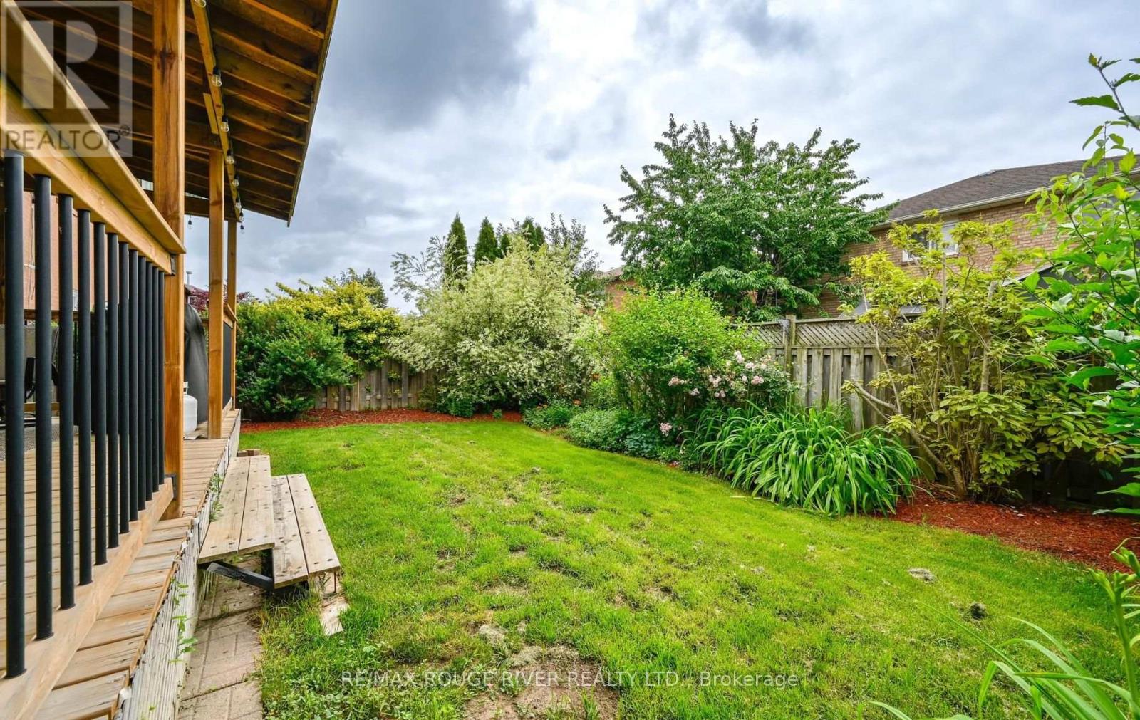 64 KEEBLE CRESCENT - 41
