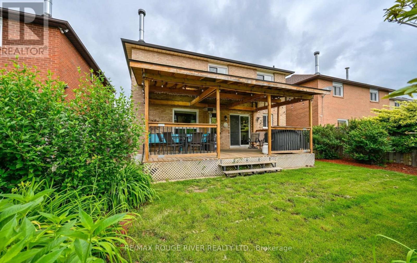 64 KEEBLE CRESCENT - 43