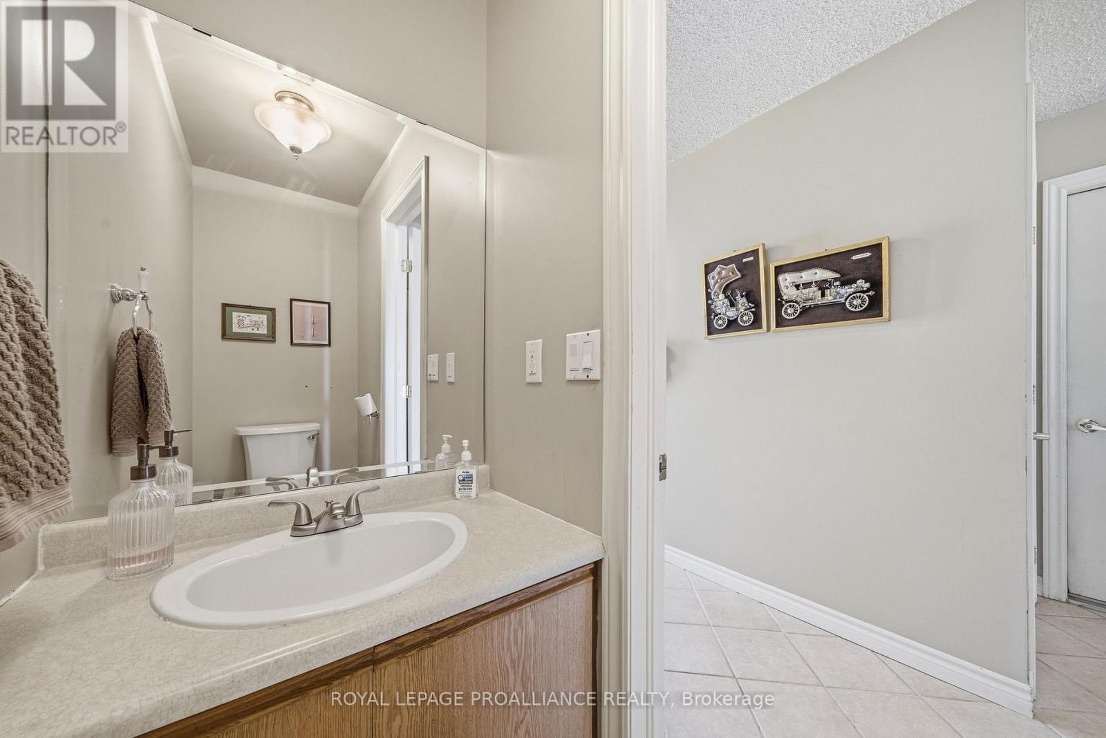 125 TRACEY PARK DRIVE - 21