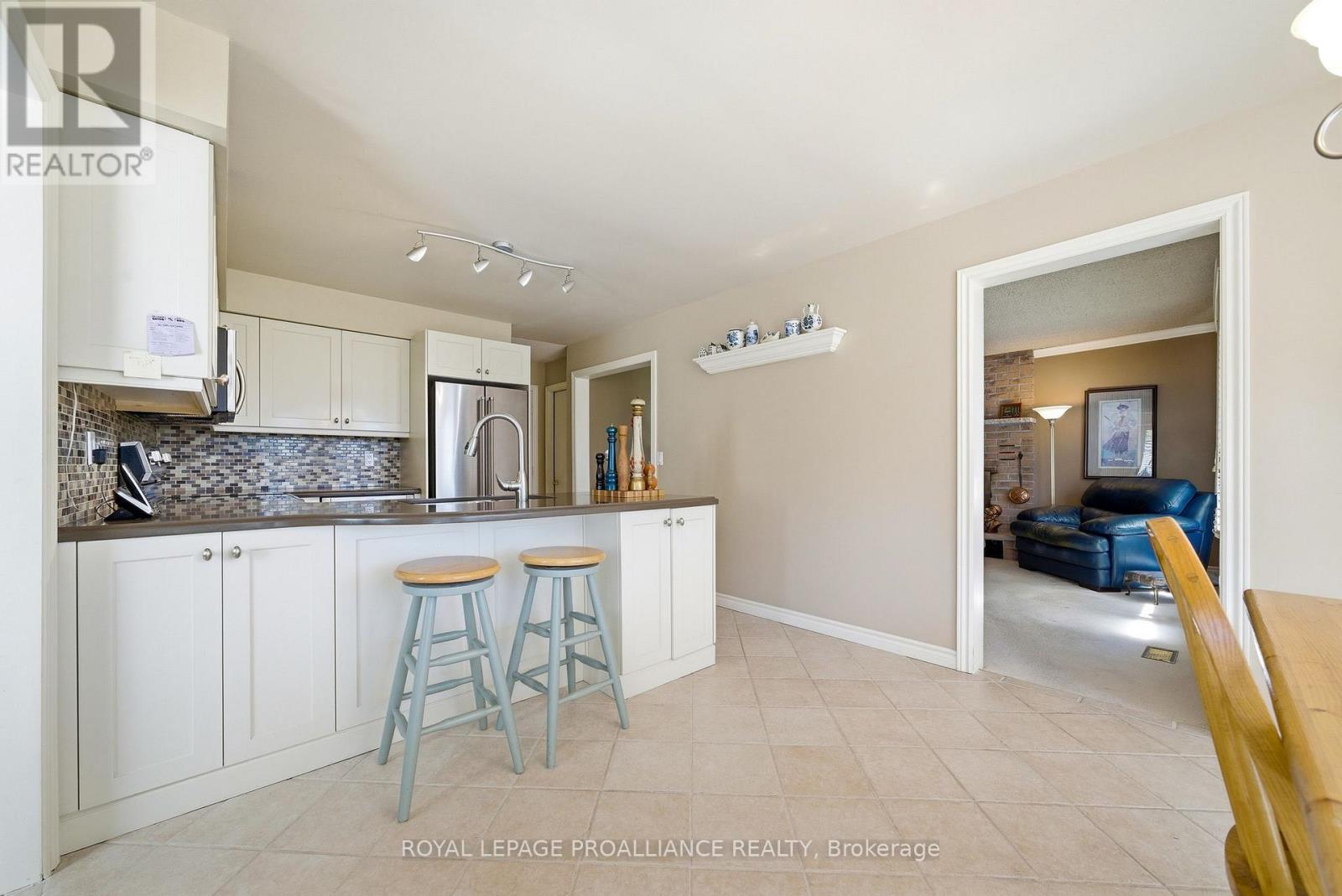 125 TRACEY PARK DRIVE - 6