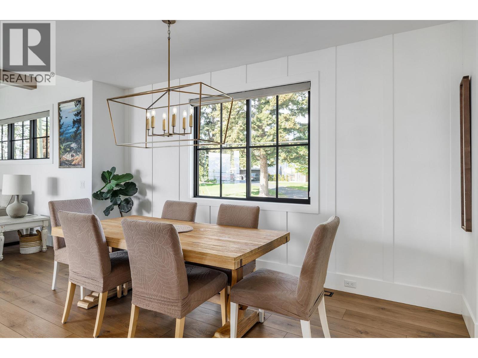 715 Lake Court - 7