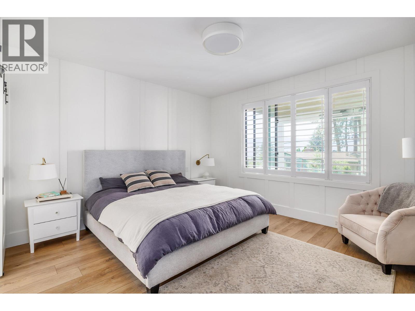 715 Lake Court - 8