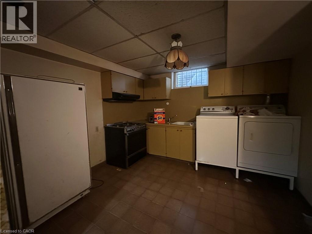11 WILMONT Court - Image 20