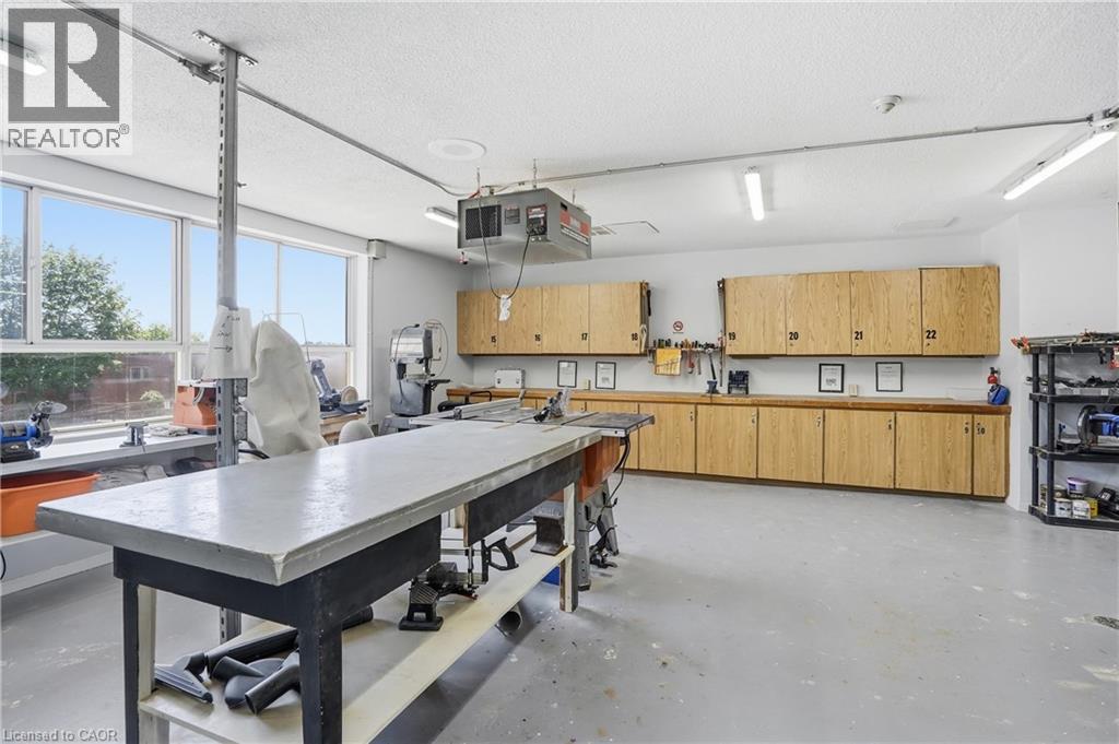 #B3 7 GALE Crescent - Image 28